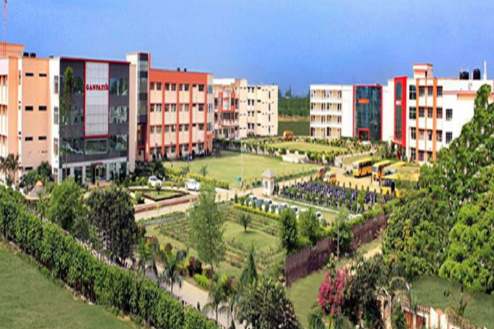 https://cache.careers360.mobi/media/colleges/social-media/media-gallery/4432/2021/8/6/Campus View of Ganpati Institute of Technology and Management Bilaspur_Campus-View.png